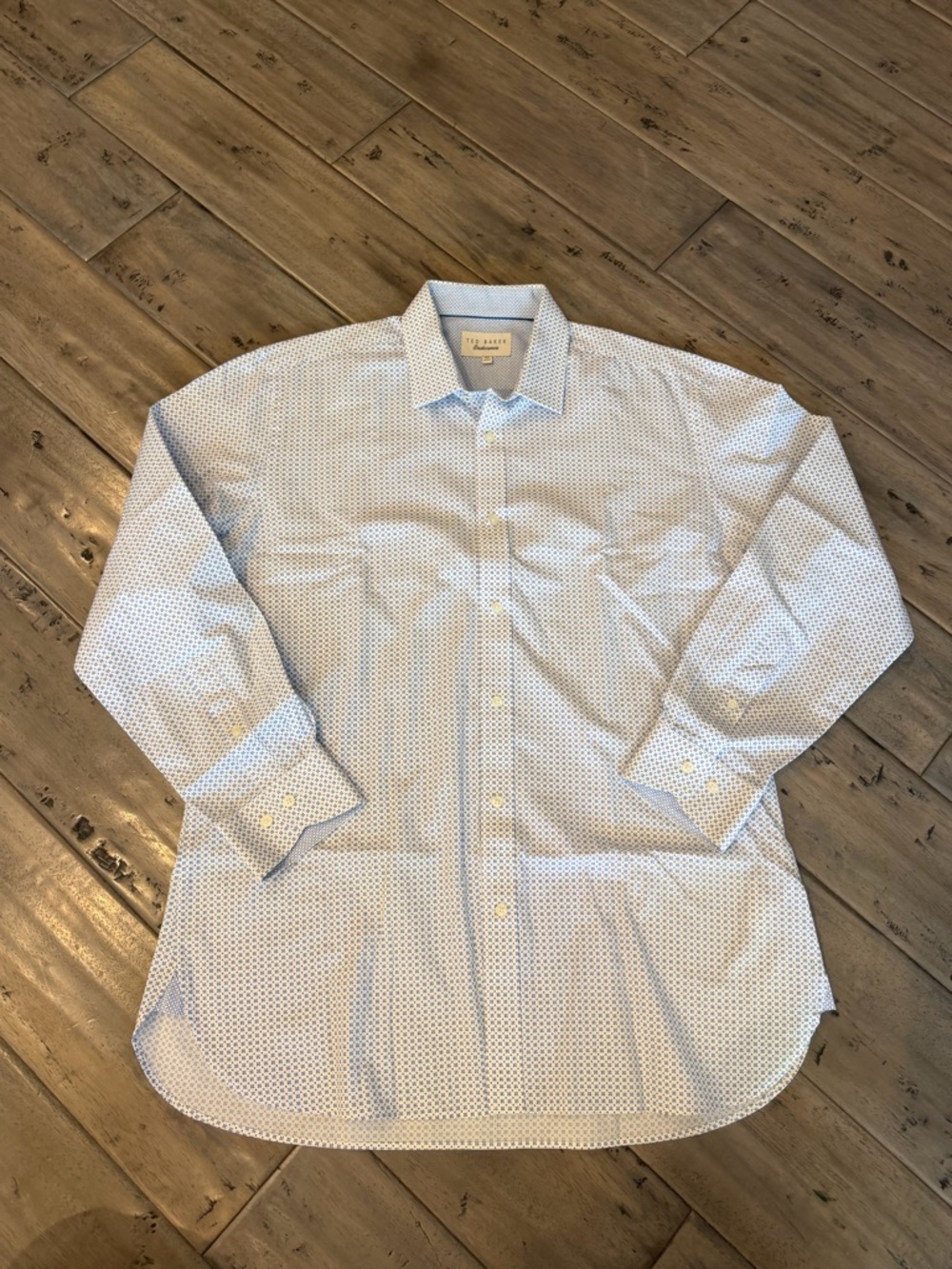 Ted Baker Light Blue Micro-Pattern Button-Down Shirt 16.5 32/33 - Picture 2 of 5